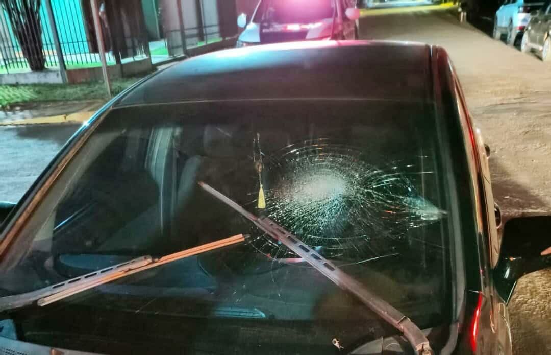 Imagem de compartilhamento para o artigo Ciclista fica ferida após colisão com carro em São Gabriel do Oeste da MS Todo dia